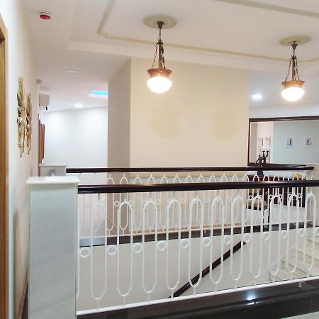 Hostal Montemayor Моґер Екстер'єр фото